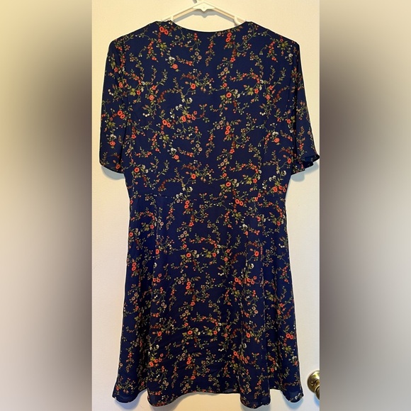 MADEWELL Amaranth Wrap Dress in Moonless Floral Women Size 6 - Picture 8 of 9